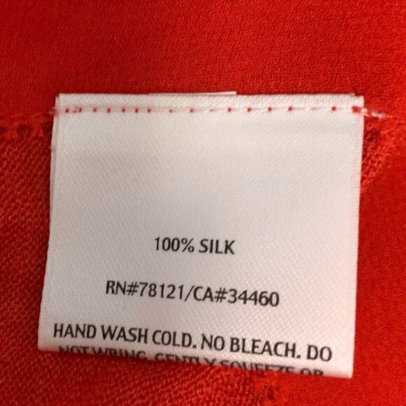 Eileen Fisher 100% Silk Blouse Size PM - Picture 6 of 6